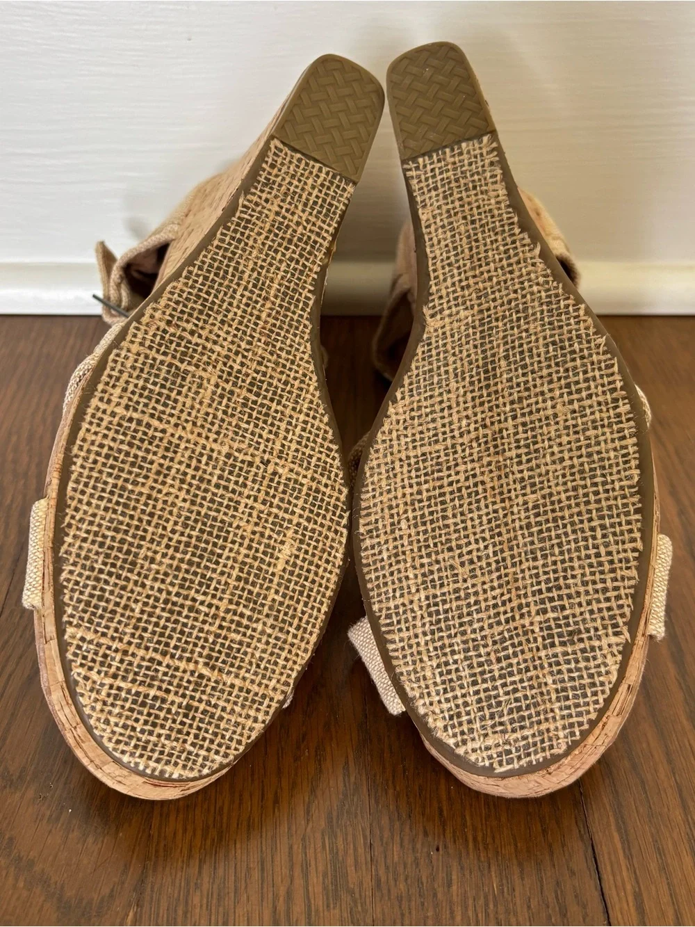 Toms wedge sandals
